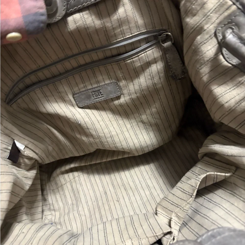 Frye Riviana Large Gray Leather Tote Bag‎